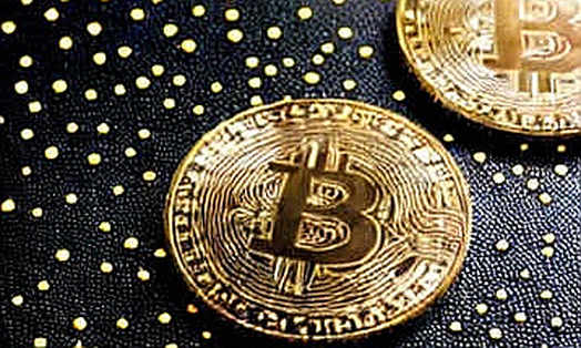 The Exodus of Capital: What Bitcoin ETF Outflows Reveal About the Trust Architecture Missing from Our Hype The Exodus of Capital: What Bitcoin ETF Outflows Reveal About the Trust Architecture Missing from Our Hype