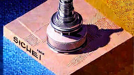 The 2026 Conflict Clock: NATO’s Iran Signal and Crypto’s Fragile Role as a War Hedge